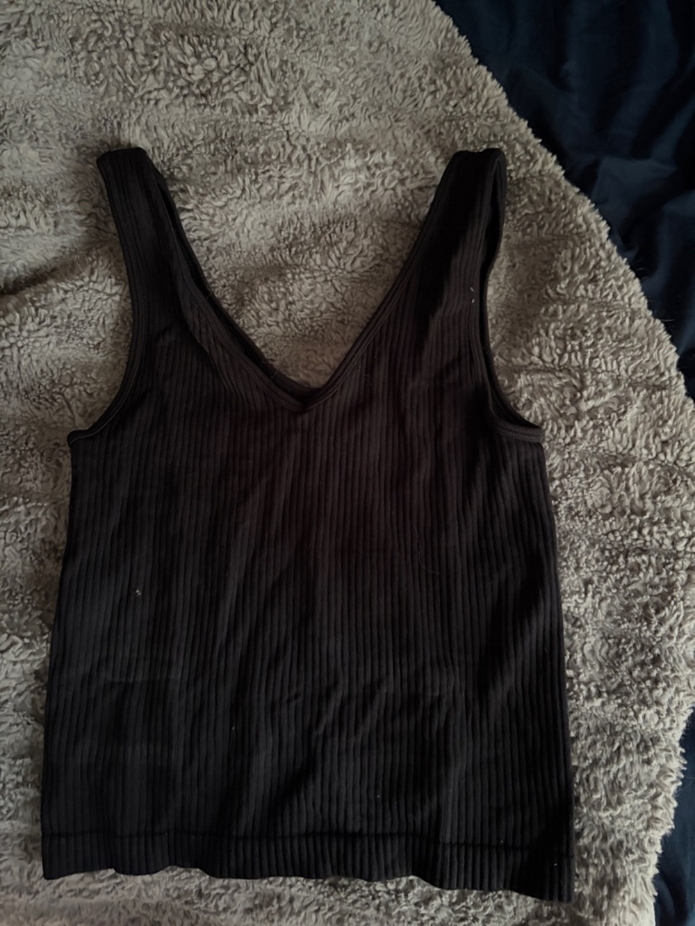 Women's Black Ribbed V-Neck Tank Top